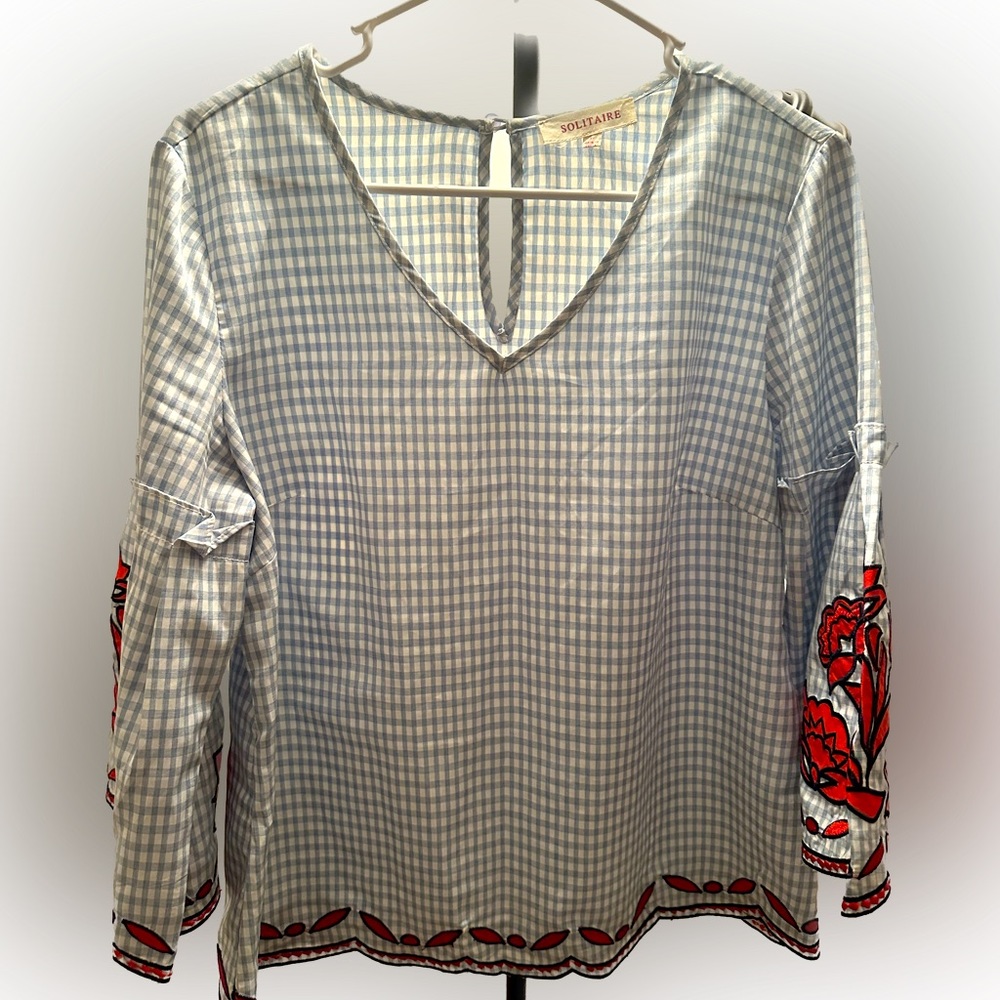 Embroidered Top - Picture 2 of 3